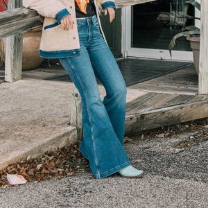 Wrangler Retro High Rise Flare